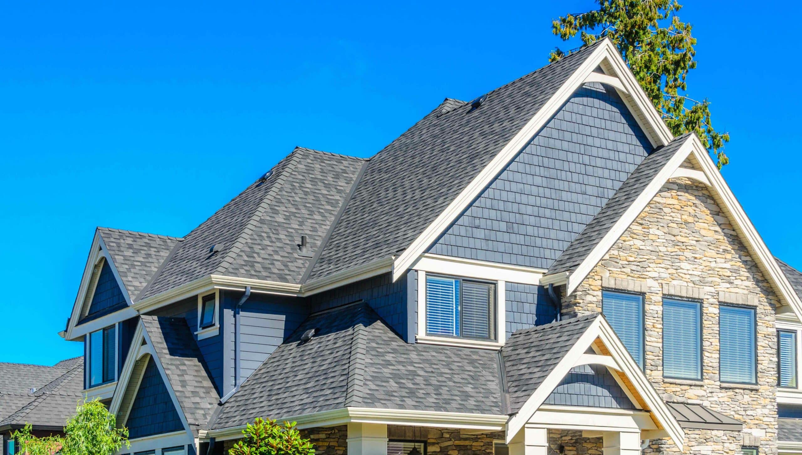 Unlock Curb Appeal: Designer Shingles for a Stylish Roof Upgrade